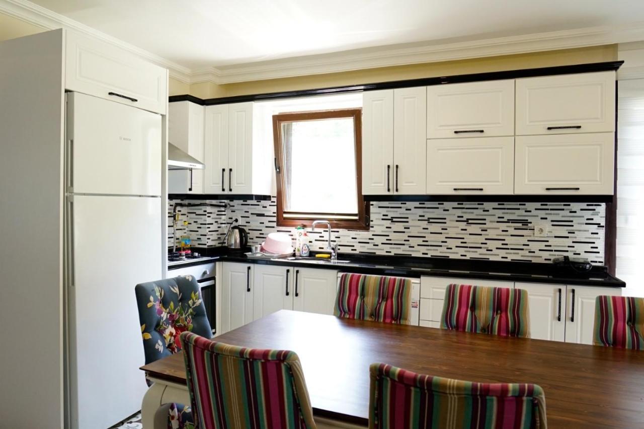 Sapanca Manzara Villa 1 Isitma Havuzlu Luaran gambar